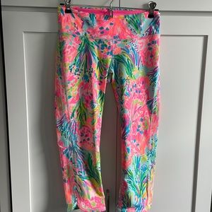 Lilly Pulitzer capri-length leggings size Small